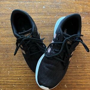 Adidas Cloudfoam Sneakers - size 5